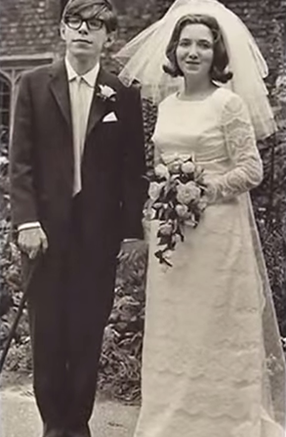 В 1965 году Стивен Хокинг женился на Джен Уайлд. Фото - кадр из YouTube 